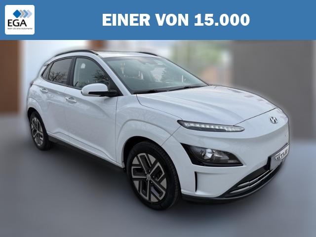 Hyundai KONA Edition 30+ 2WD +KLIMA+RFK+NAVI+SHZ+PDC+UVM+