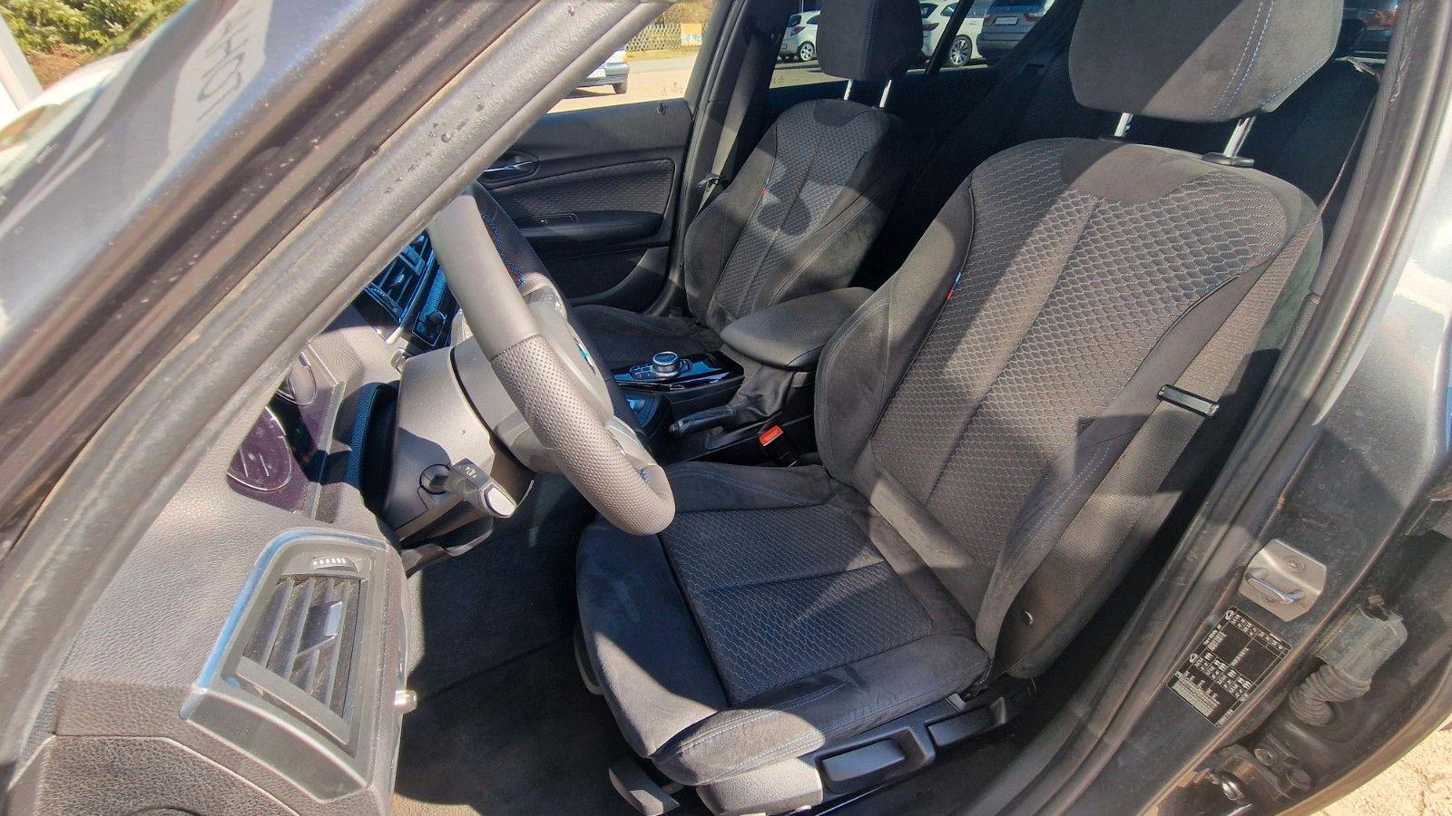 BMW 118 i M Sport Paket S/W Räder Shadow Line