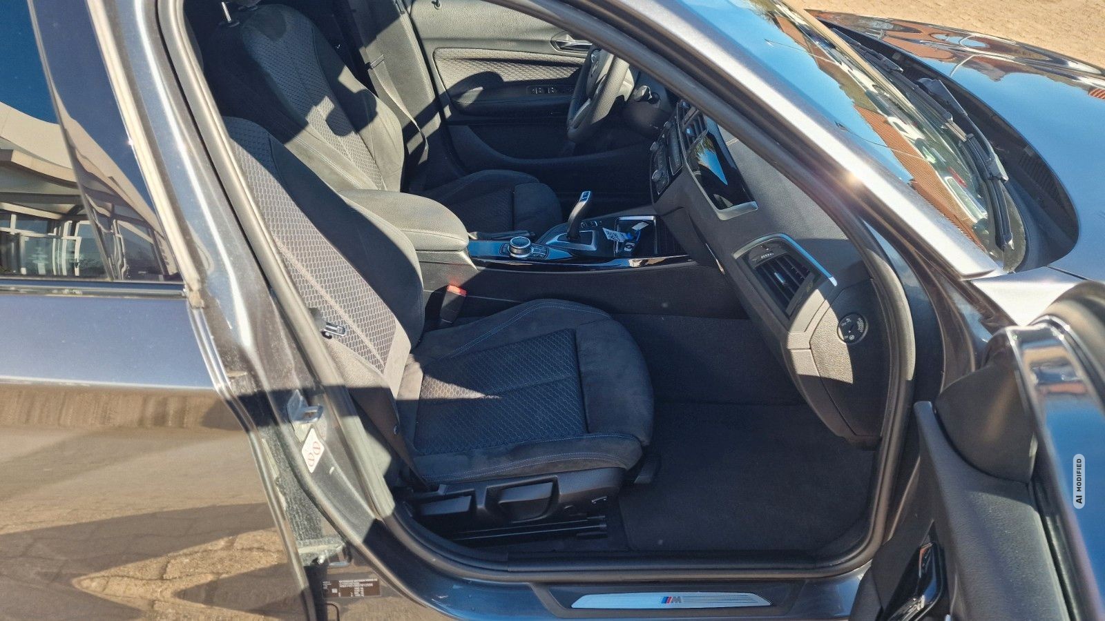 BMW 118 i M Sport Paket S/W Räder Shadow Line