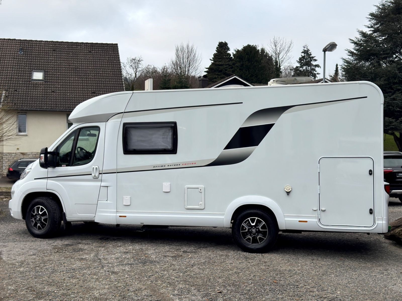 Hobby Optima Ontour Edition T65 *SAT *1-HAND