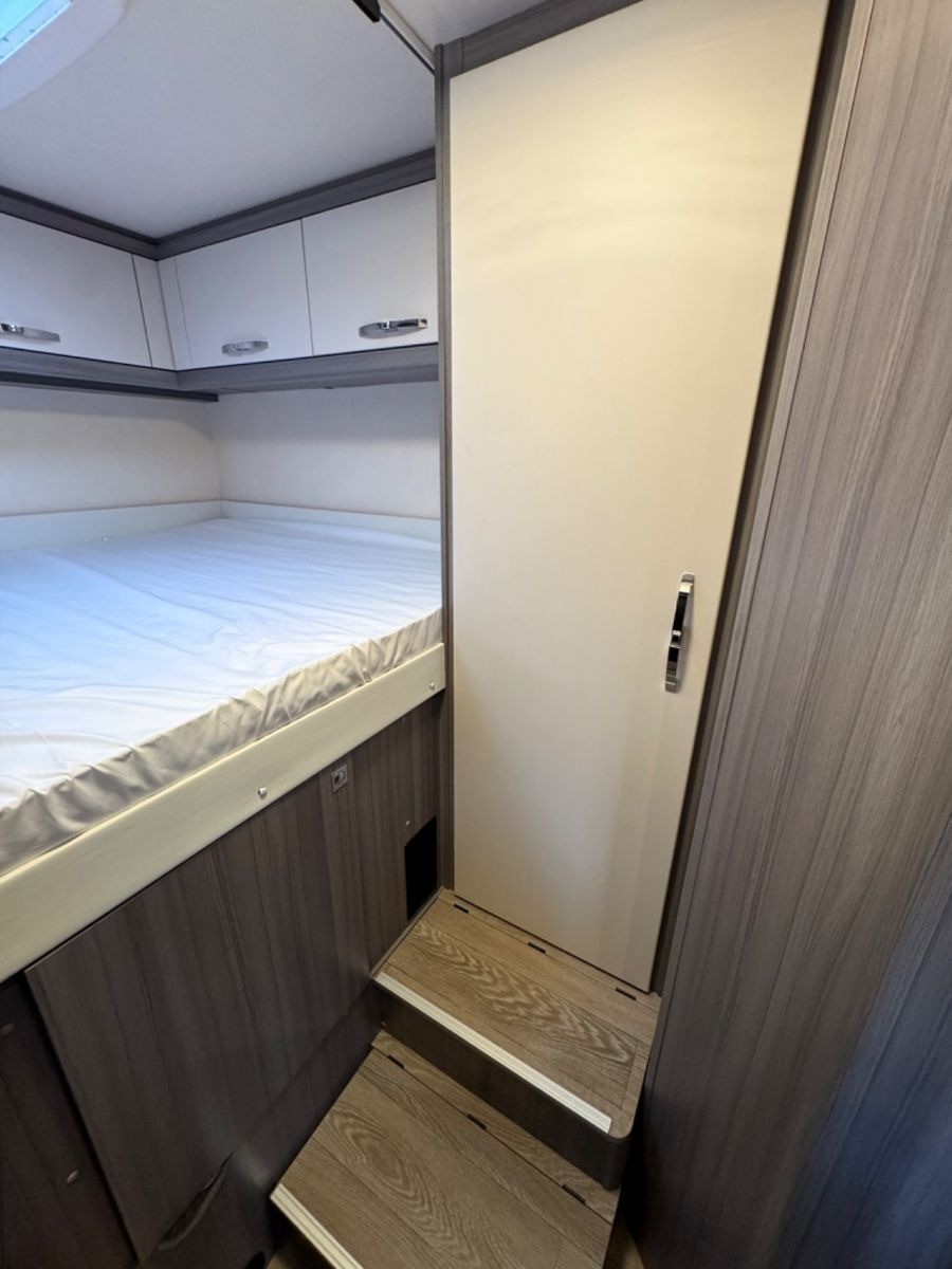 Hobby Optima Ontour Edition T65 *SAT *1-HAND