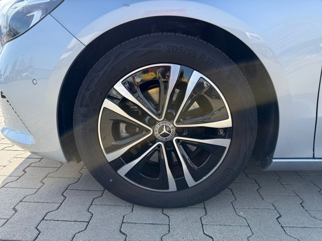 Mercedes-Benz B 180 Progressive DISTRONIC+RÜCKFAHRKAMERA+KLIMA