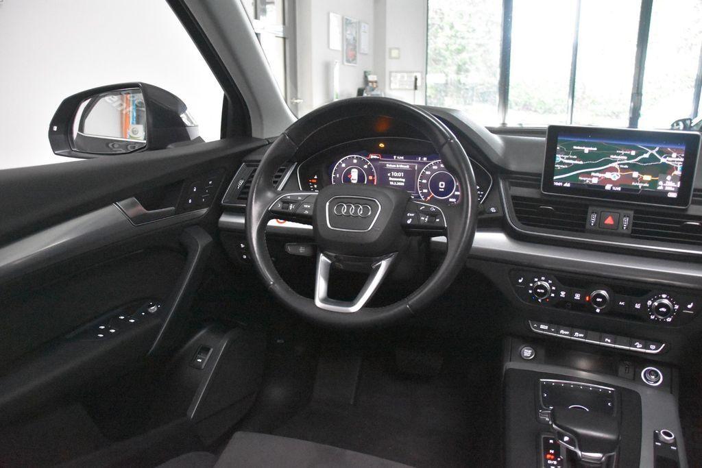 Audi Q5 45 TDI Quattro Sport MLED Pano Kamera AHK