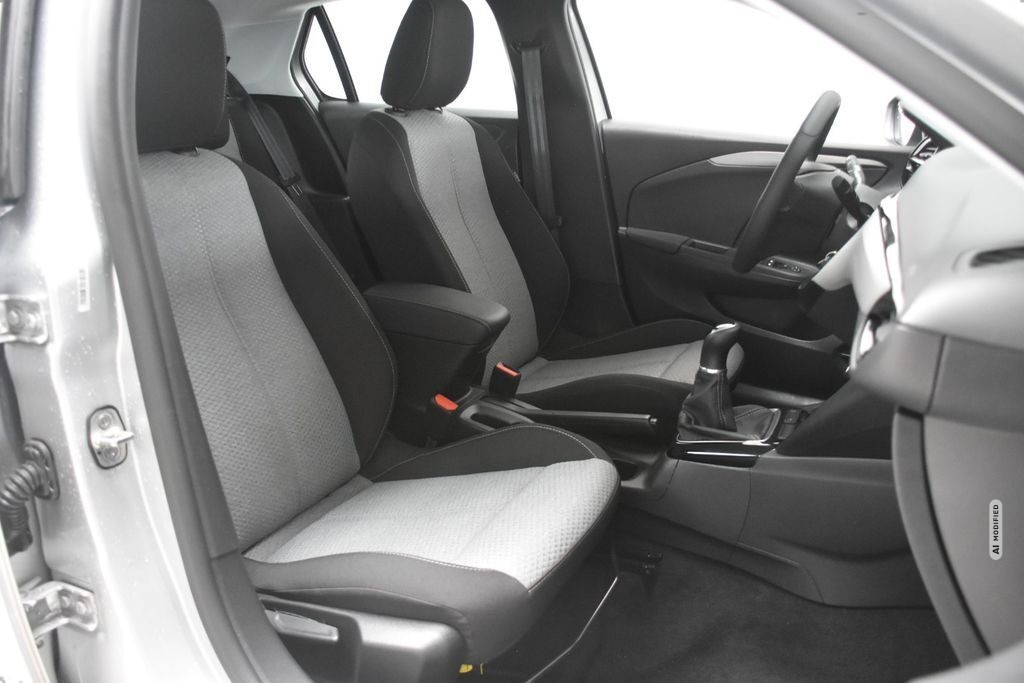 Opel Corsa F LED Navi Kamera Sitz-/Lenkhz Tempo DAB