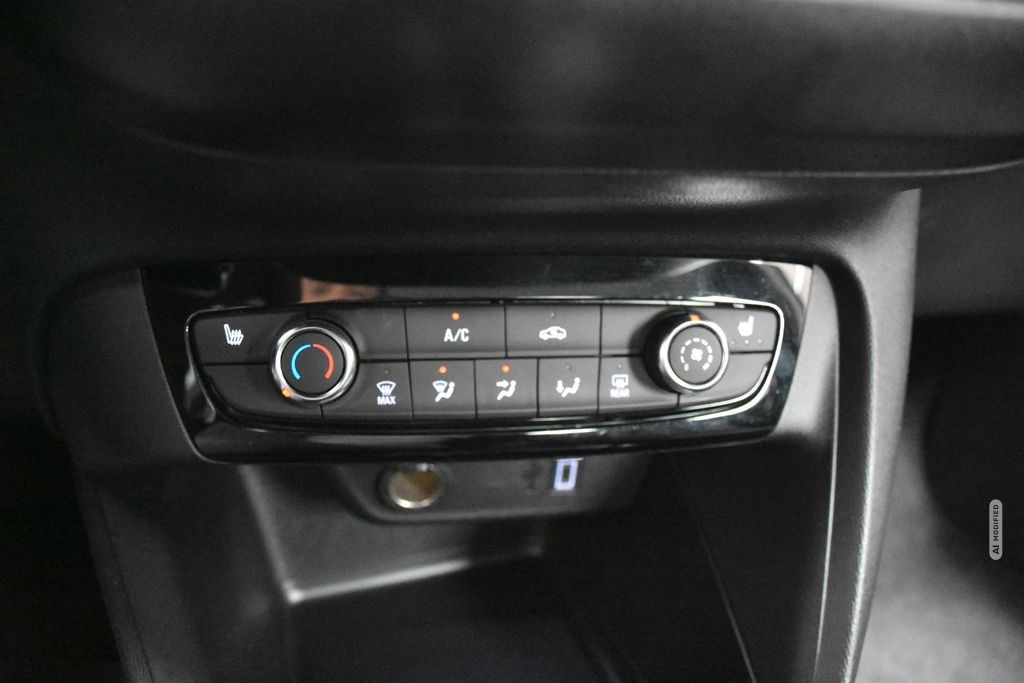 Opel Corsa F LED Navi Kamera Sitz-/Lenkhz Tempo DAB