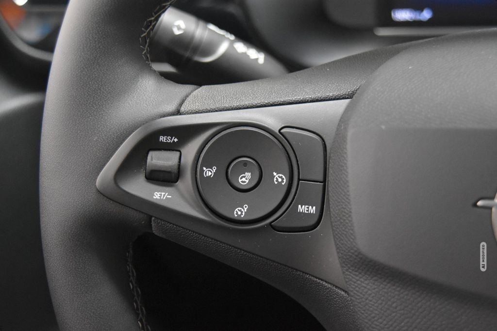 Opel Corsa F LED Navi Kamera Sitz-/Lenkhz Tempo DAB