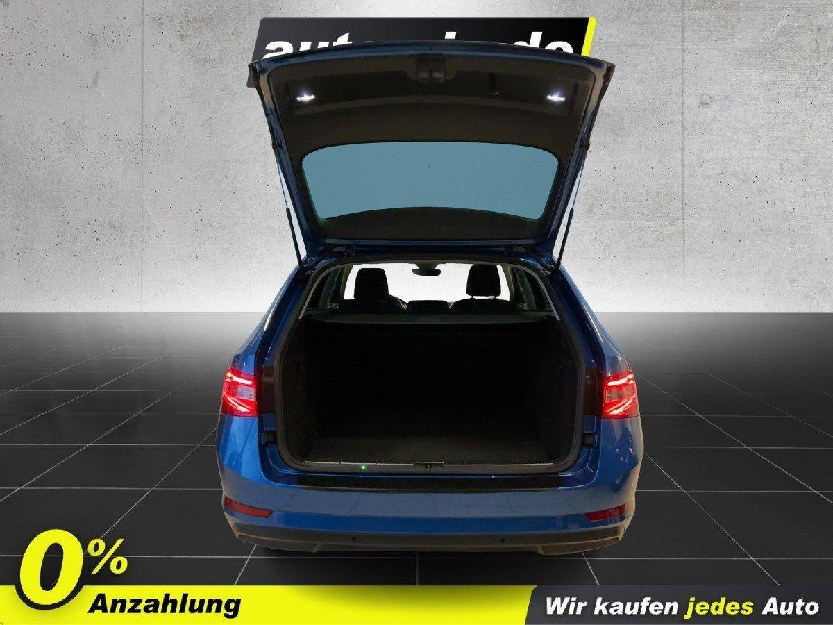 Skoda Superb Combi 2.0 TDI Ambition 4x4,ACC,AHK,AUTOM.