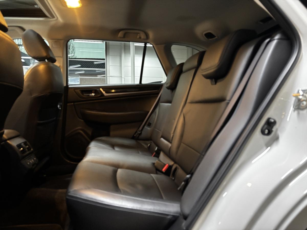 Subaru Outback 2.5i Sport AWD LED ACC H&K Navi GSD 