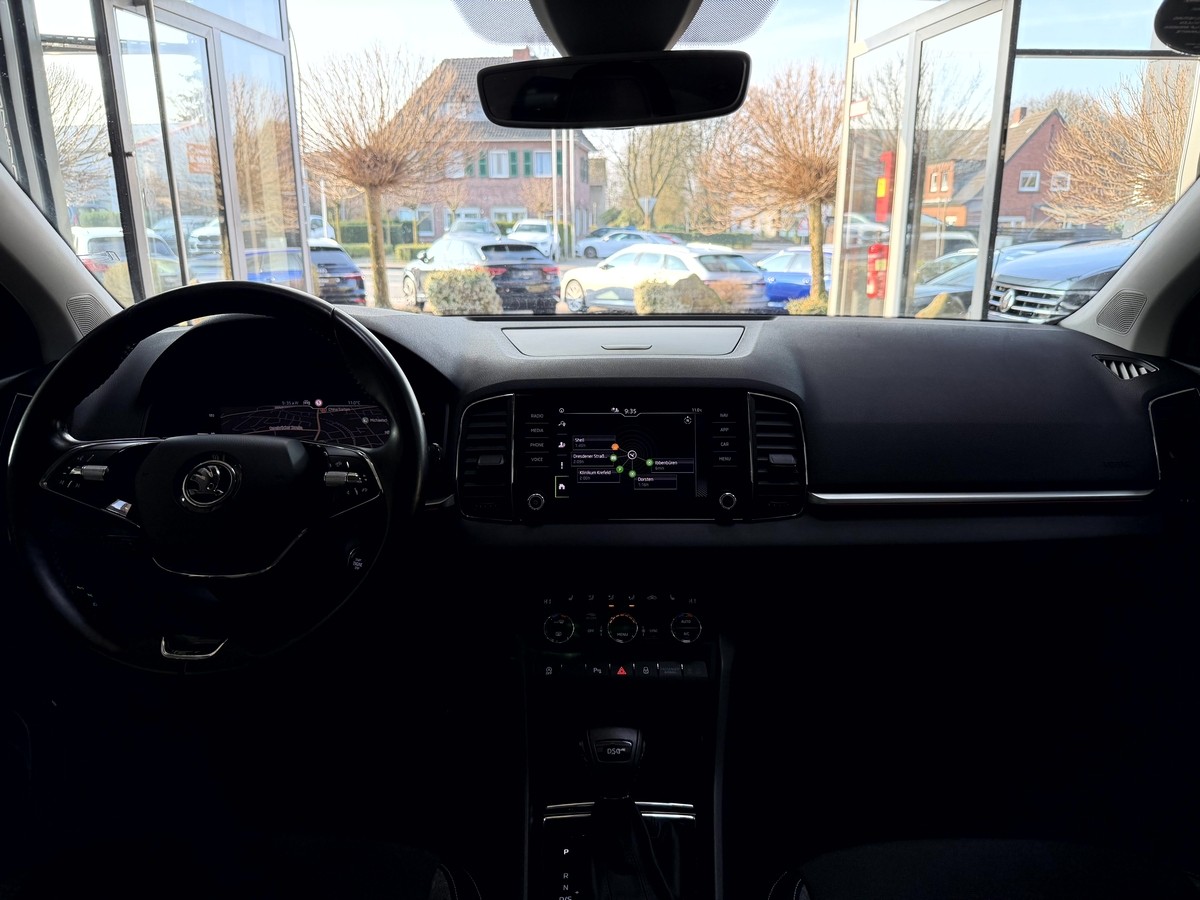 Skoda Karoq 1.5 TSI Drive 125 LED ACC Virtual R.Cam Keyless
