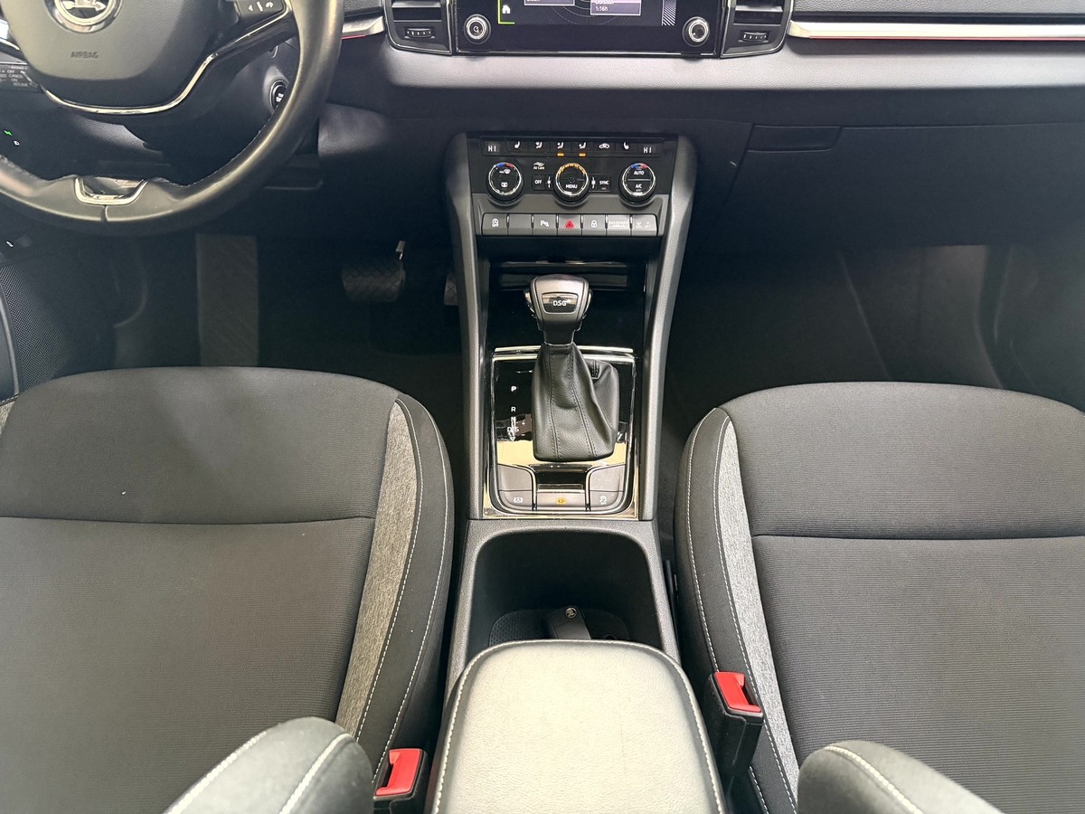 Skoda Karoq 1.5 TSI Drive 125 LED ACC Virtual R.Cam Keyless