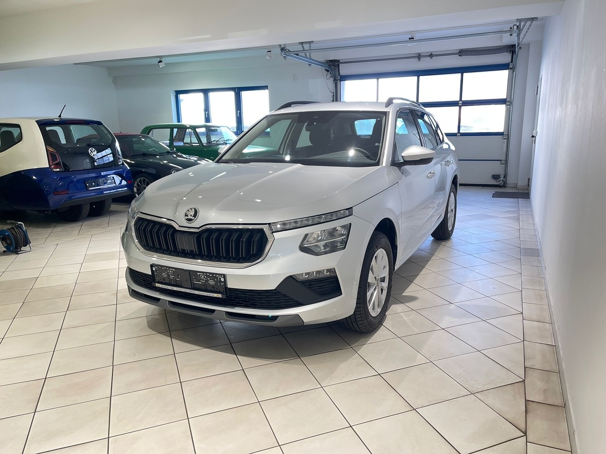 Skoda Kamiq 1,0 TSI Selection 5J Garantie AHK