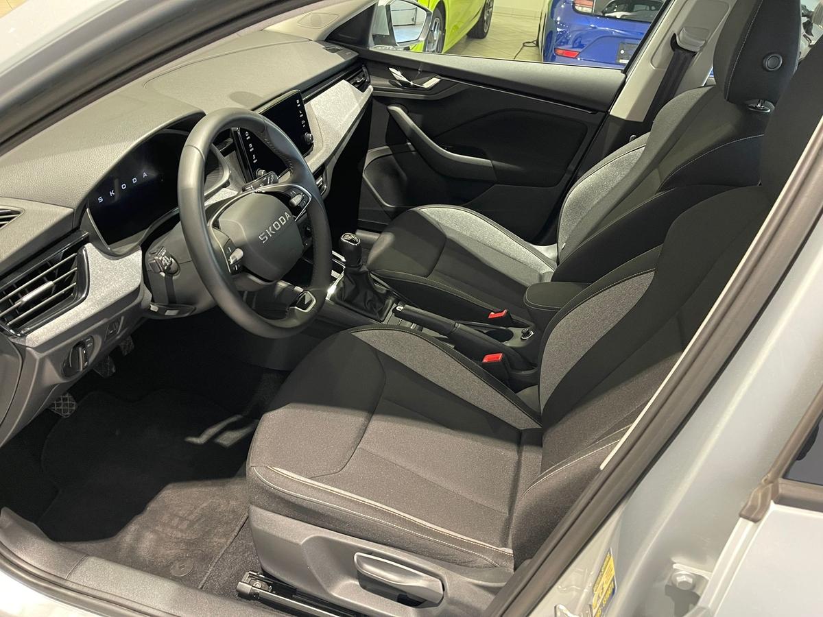 Skoda Kamiq 1,0 TSI Selection 5J Garantie AHK