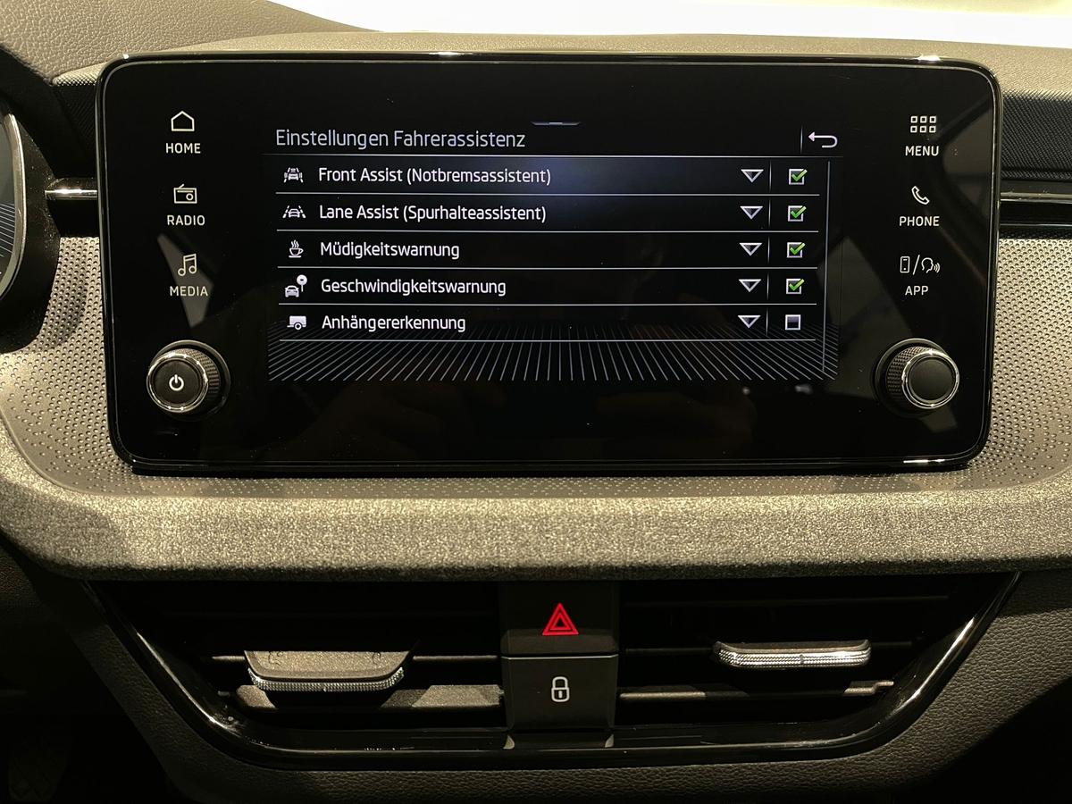 Skoda Kamiq 1,0 TSI Selection 5J Garantie AHK
