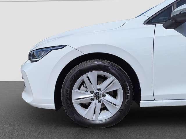 Volkswagen Golf 8 1.5 TSI Life AHK LED ACC PDC NAVI