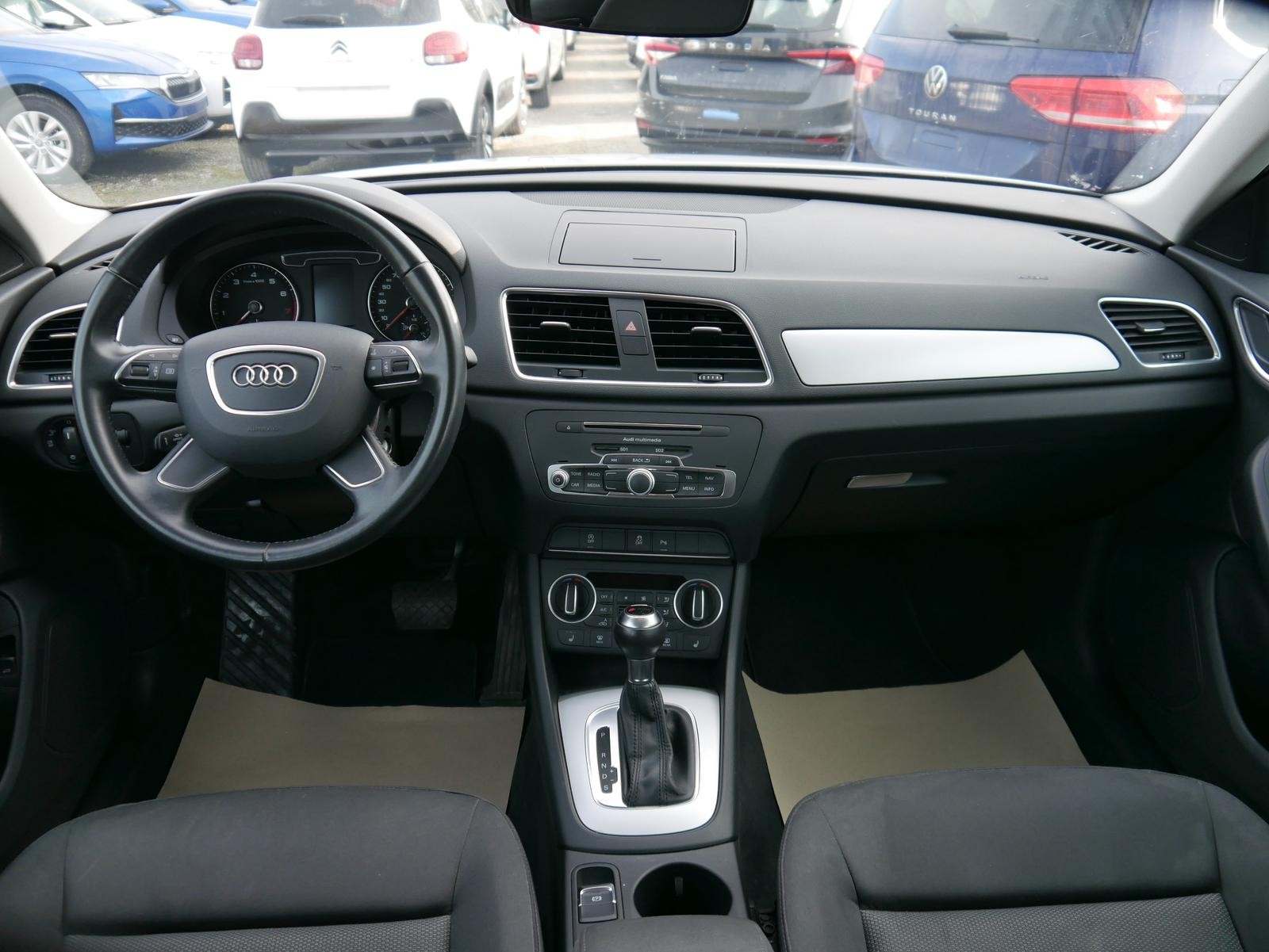 Audi Q3 1.4 TFSI S-TRONIC * S-LINE EXTERIEUR & CONNECTIVITY-PAKET * 18 ZOLL * LED-SCH