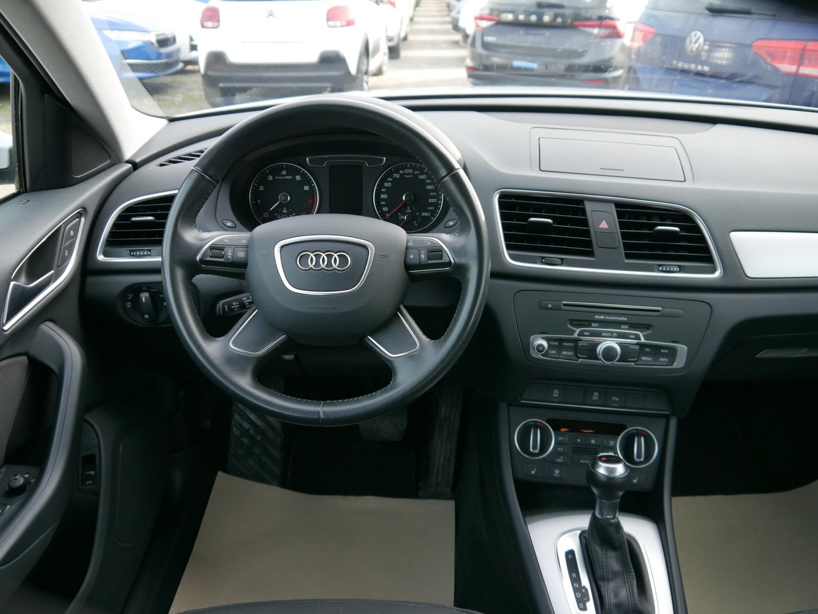Audi Q3 1.4 TFSI S-TRONIC * S-LINE EXTERIEUR & CONNECTIVITY-PAKET * 18 ZOLL * LED-SCH