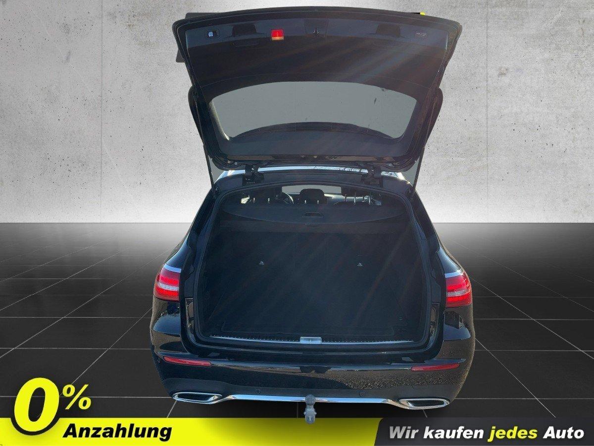 Mercedes-Benz E 220 d T AMG Line ACC,AHK,AUTOM.,LED,Luftfeder.