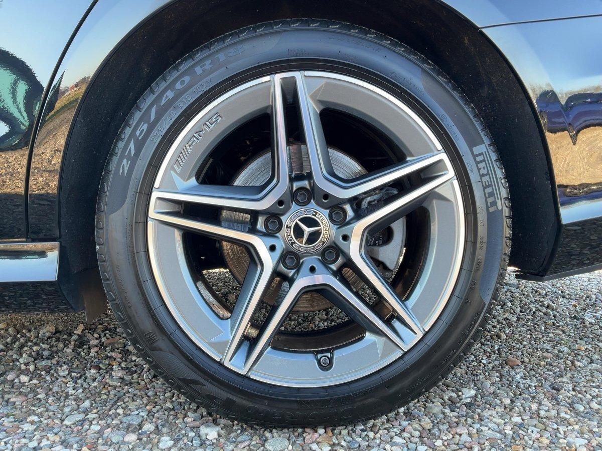 Mercedes-Benz E 220 d T AMG Line ACC,AHK,AUTOM.,LED,Luftfeder.