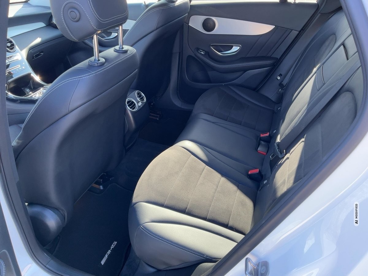 Mercedes-Benz GLC 220 d 4Matic AMG Line AHK,AUTOM.,LED,Navi,LM
