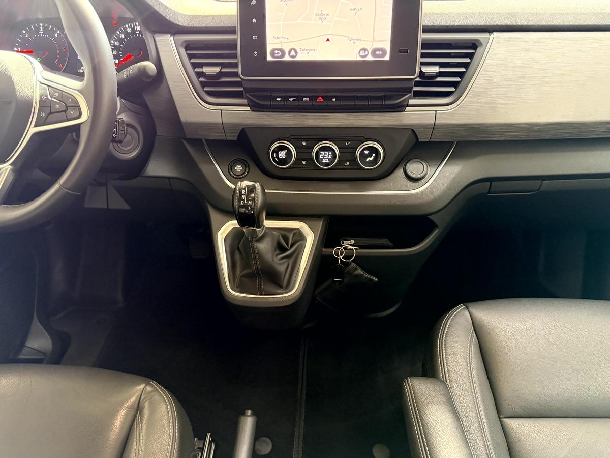 Renault Trafic  2.0 BLUE dCi 150  SpaceClass Aut. 7 Sitzer LED