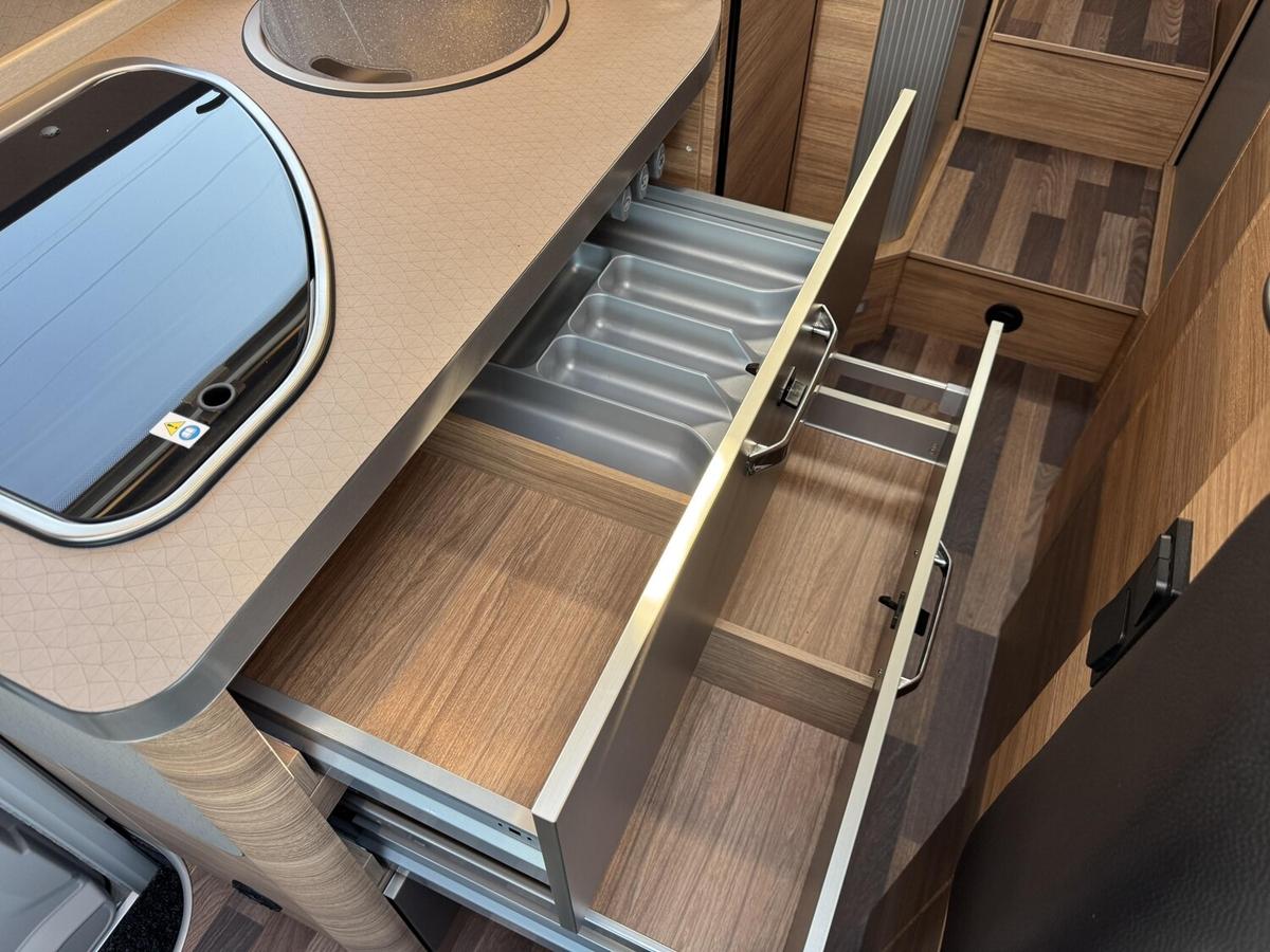 Weinsberg CaraCompact Edition Pepper 600 MEG TV+Sat+Markise+Solar