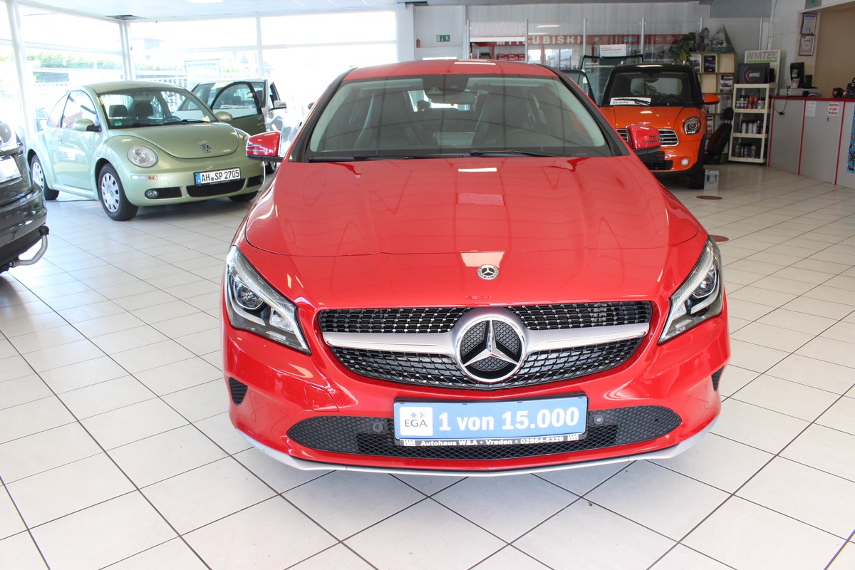 Mercedes-Benz CLA 200 Shooting Brake LED.Shooting Brake 