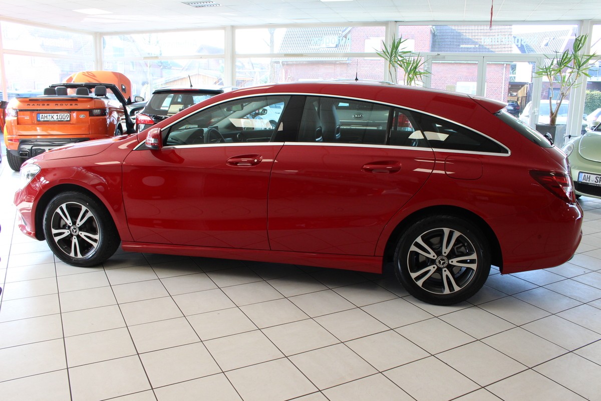 Mercedes-Benz CLA 200 Shooting Brake LED.Shooting Brake 