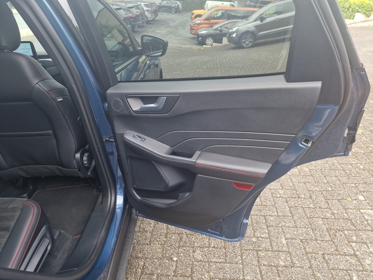 Ford Kuga 2.5 Duratec Plug-in-Hybrid PHEV ST-Line X (EU 