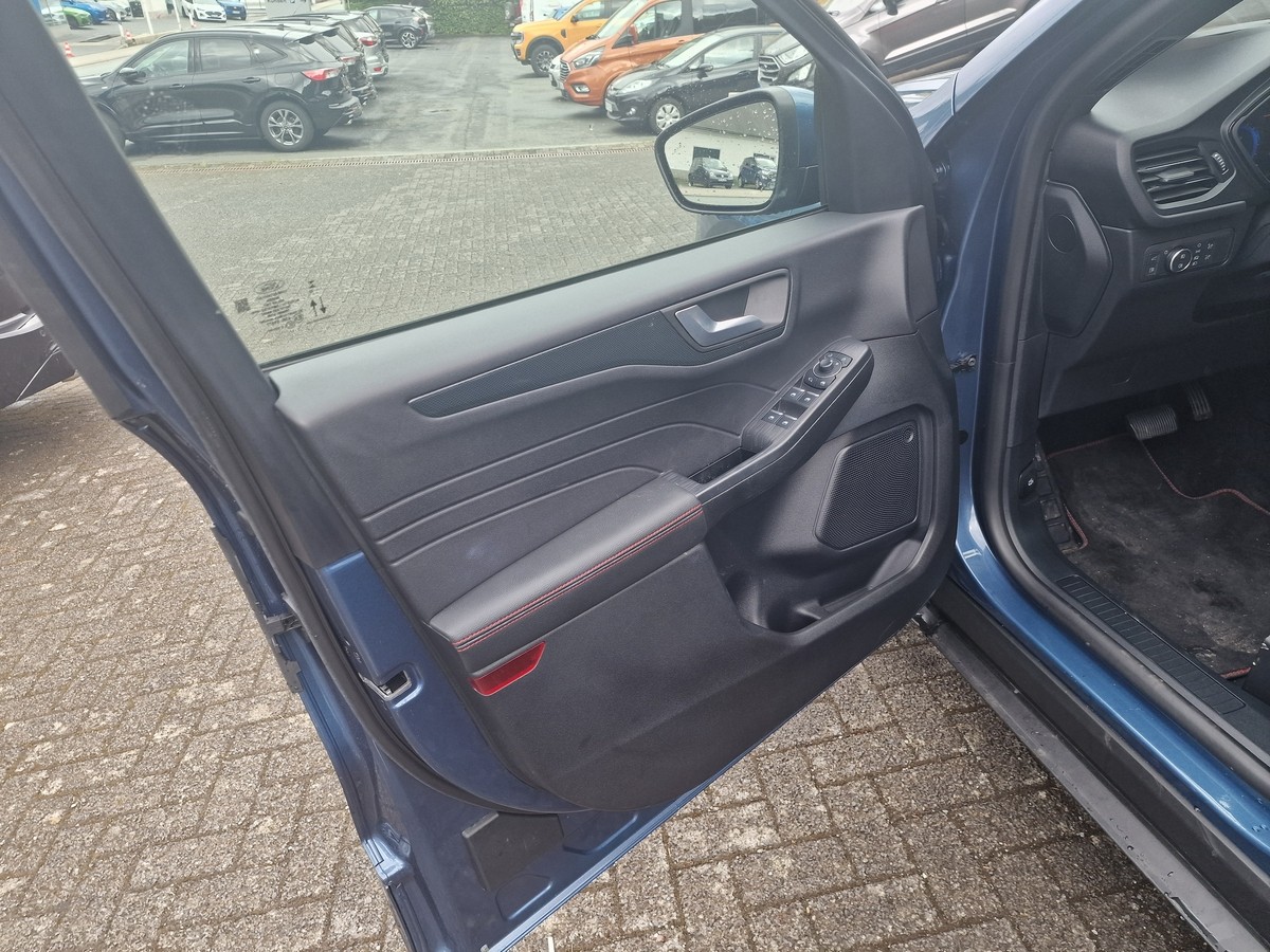 Ford Kuga 2.5 Duratec Plug-in-Hybrid PHEV ST-Line X (EU 