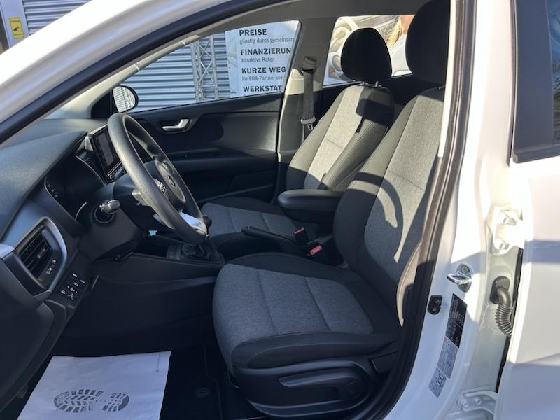 Kia Stonic 1.2 EDITION  7 KLIMA*BTH*SMART-LINK*ALU*ALLWETTER