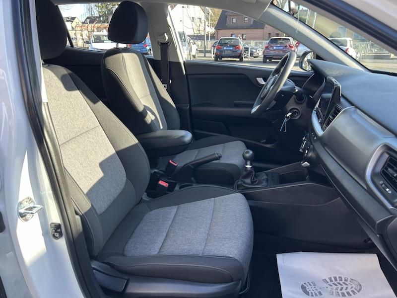 Kia Stonic 1.2 EDITION  7 KLIMA*BTH*SMART-LINK*ALU*ALLWETTER