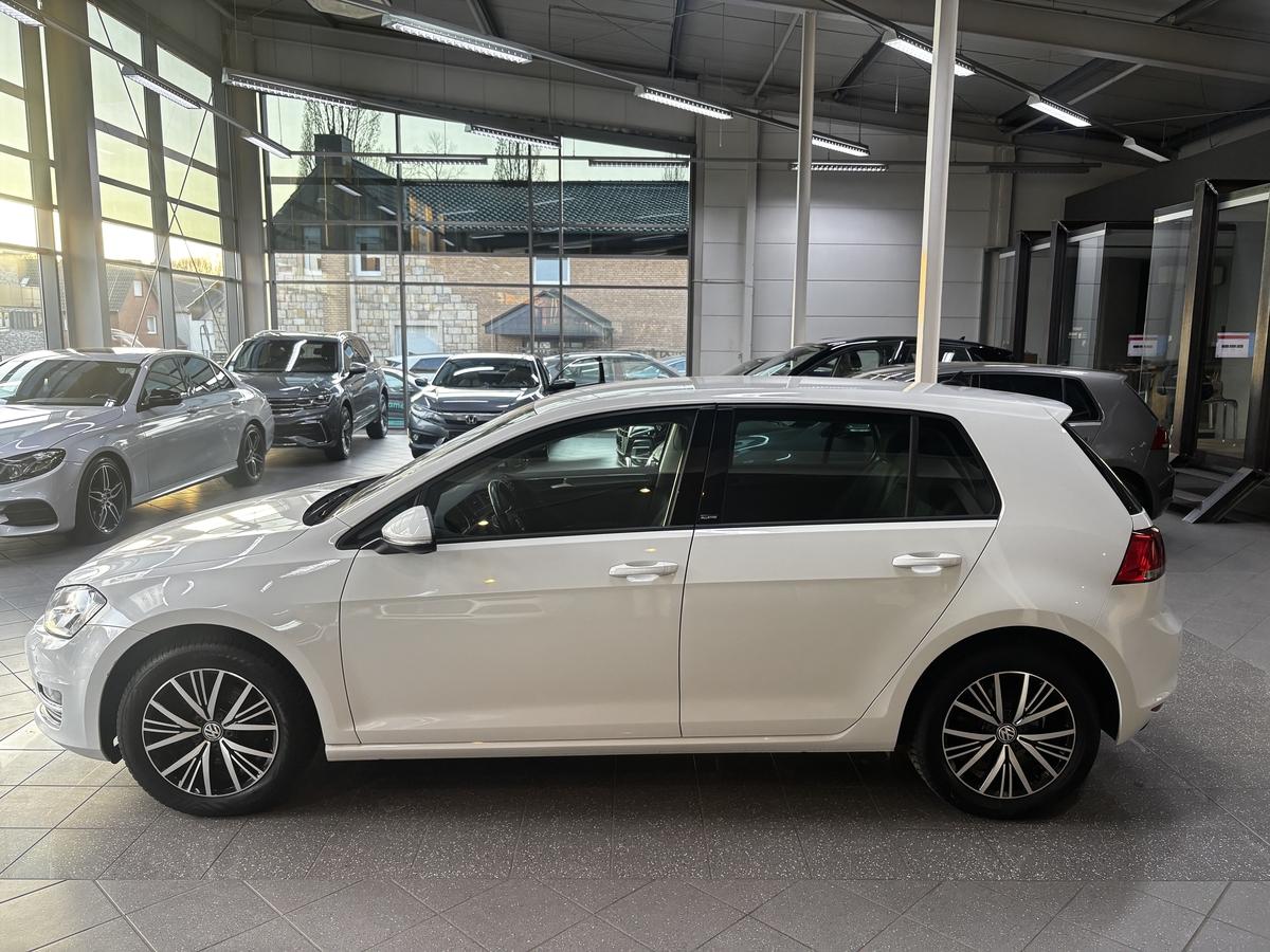 Volkswagen Golf VII 2.0 TDI Allstar BMT Tempomat PDC AHK 