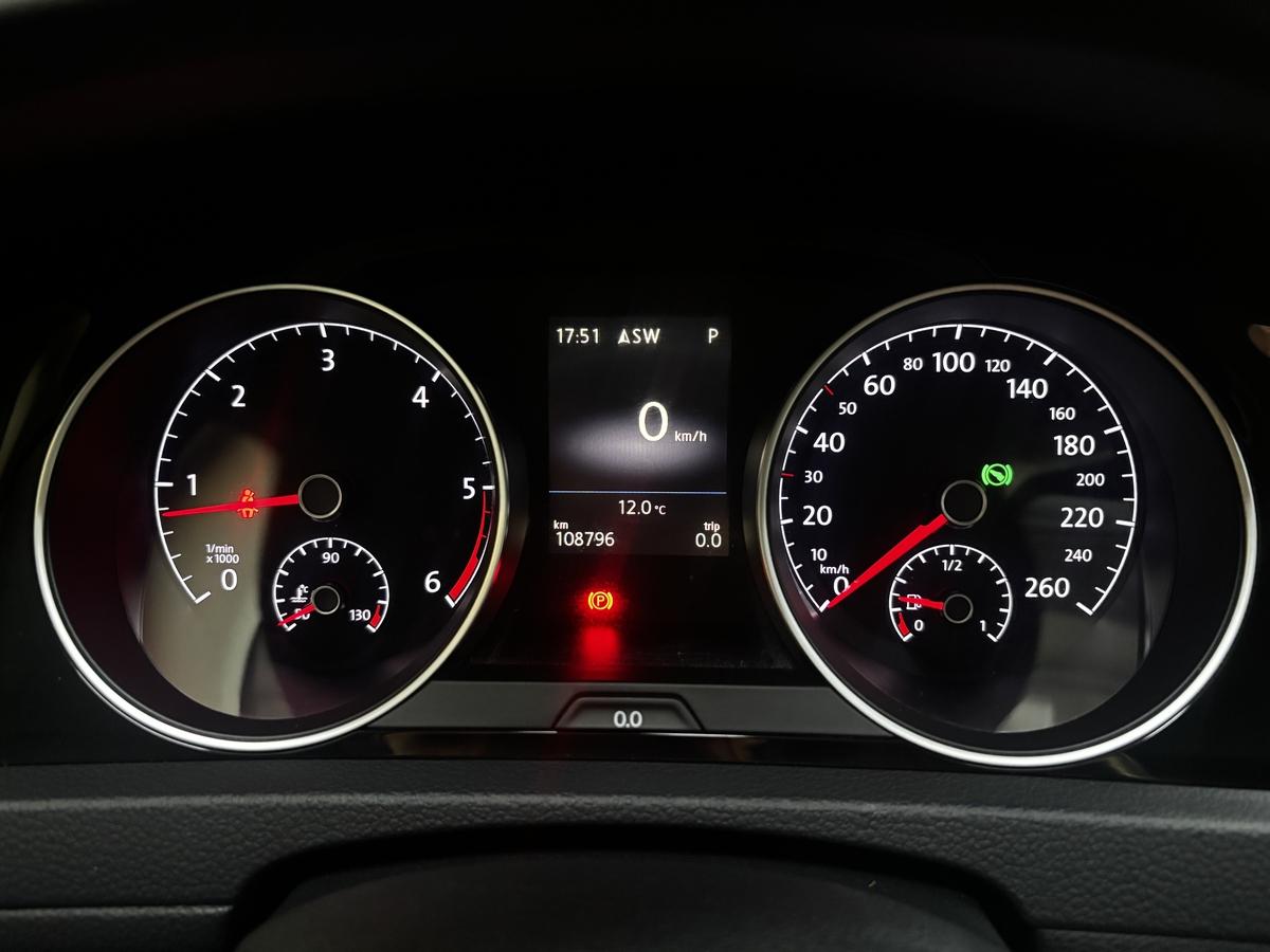 Volkswagen Golf VII 2.0 TDI Allstar BMT Tempomat PDC AHK 