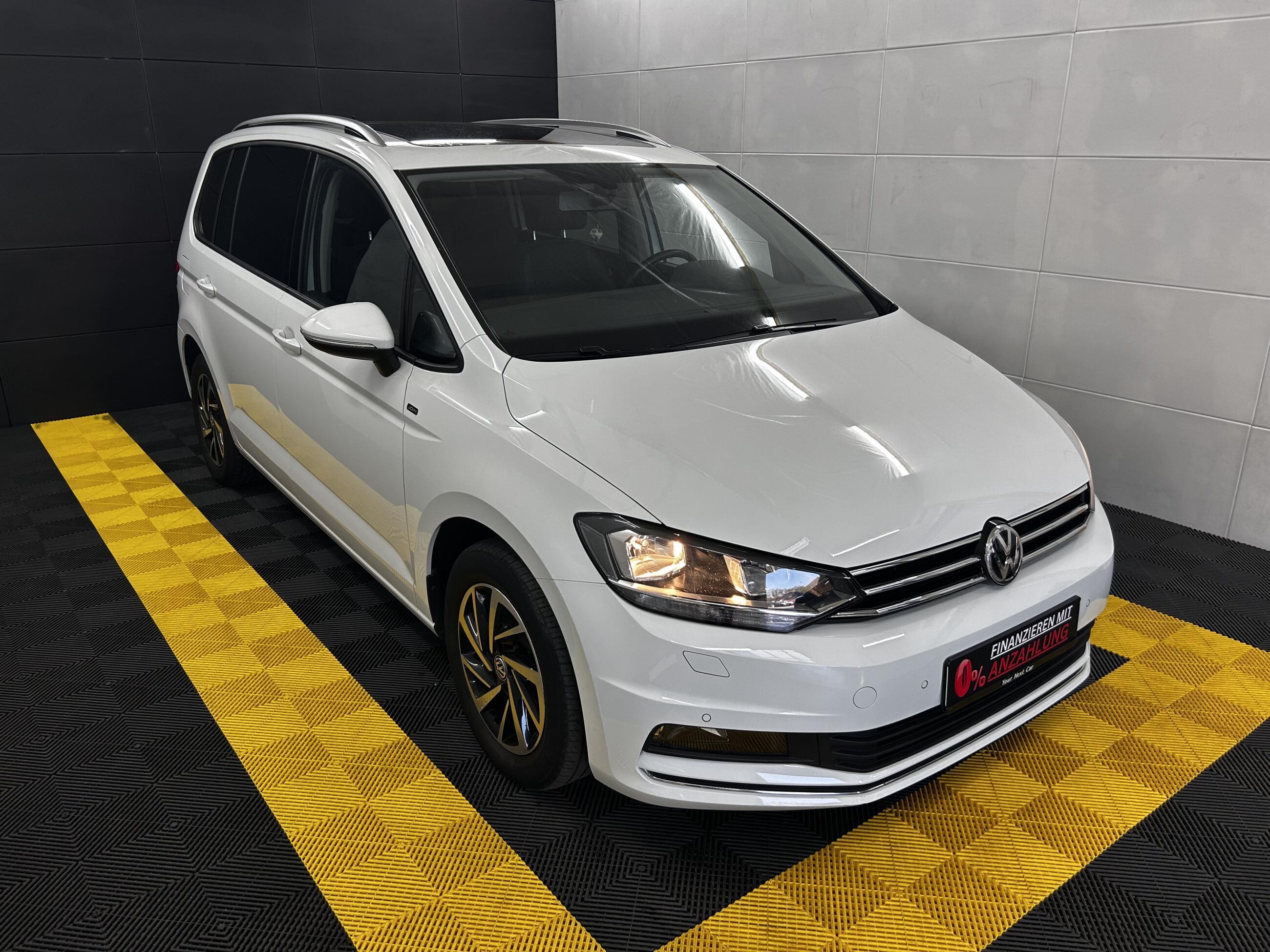 Volkswagen Touran Join+AHK+MwSt+Panorama+ACC+CarPlay+Navi