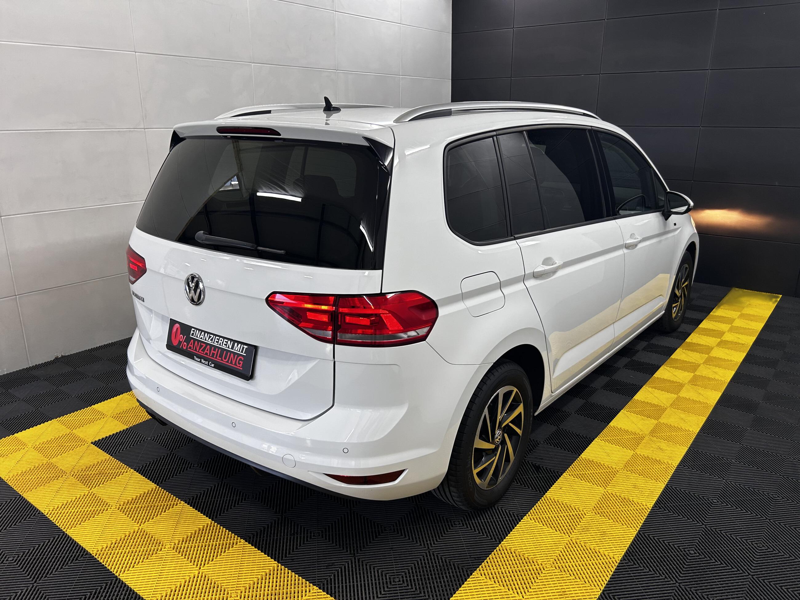 Volkswagen Touran Join+AHK+MwSt+Panorama+ACC+CarPlay+Navi