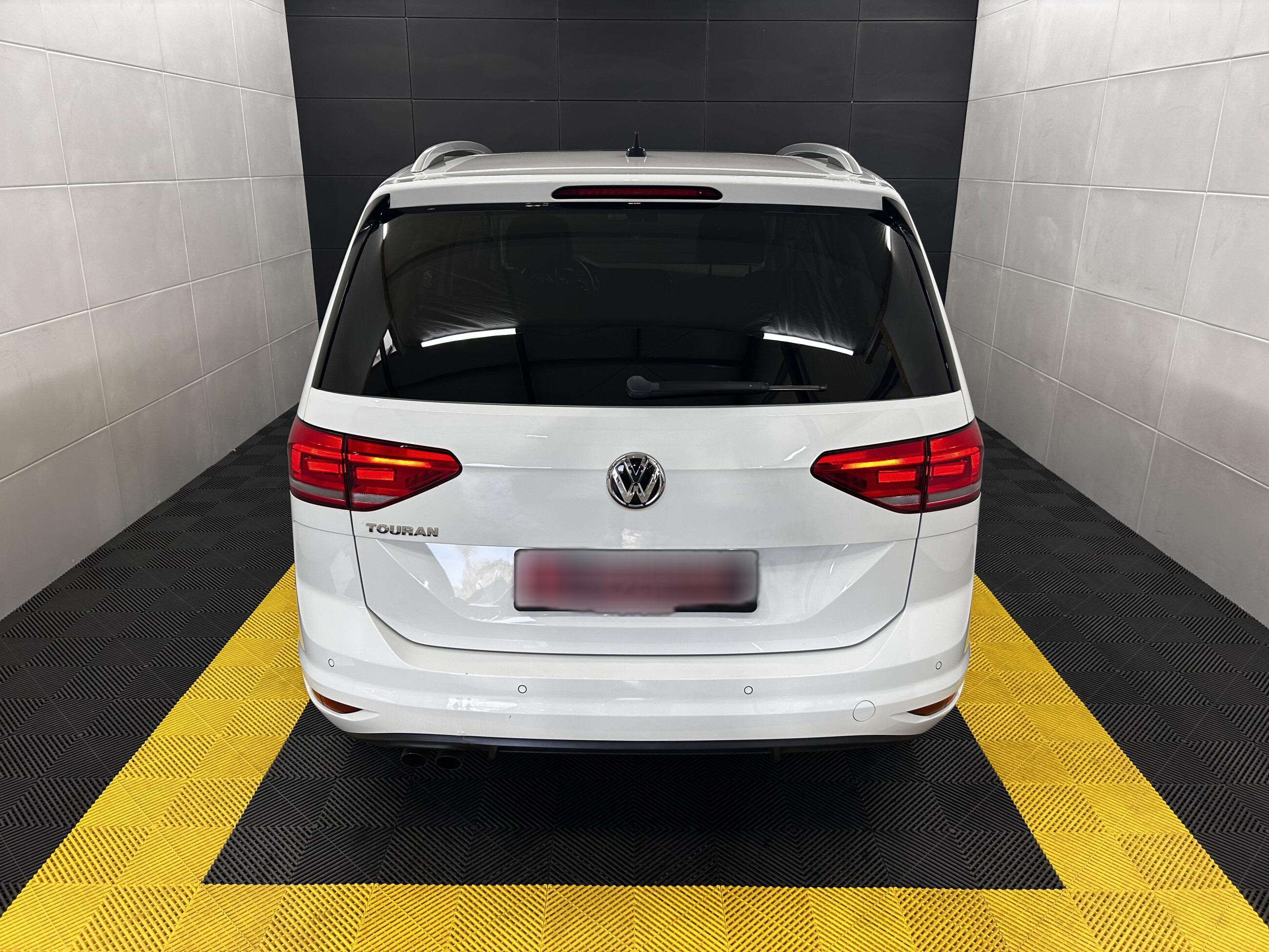 Volkswagen Touran Join+AHK+MwSt+Panorama+ACC+CarPlay+Navi