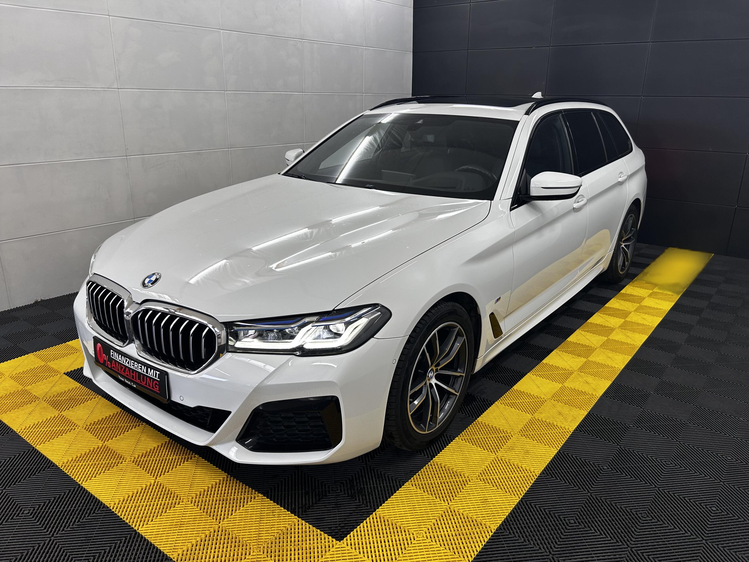 BMW 520 i M Sport+Pano+Laser+Ambiente+Memory+Kam+HUD