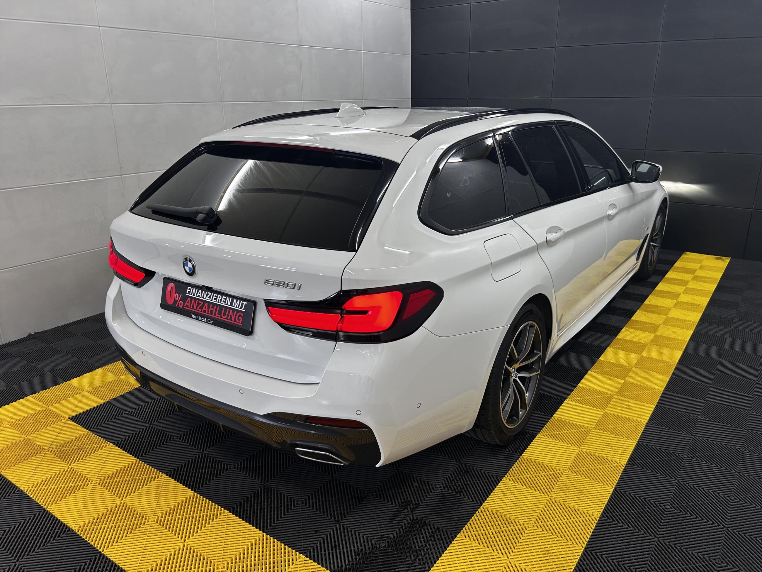 BMW 520 i M Sport+Pano+Laser+Ambiente+Memory+Kam+HUD