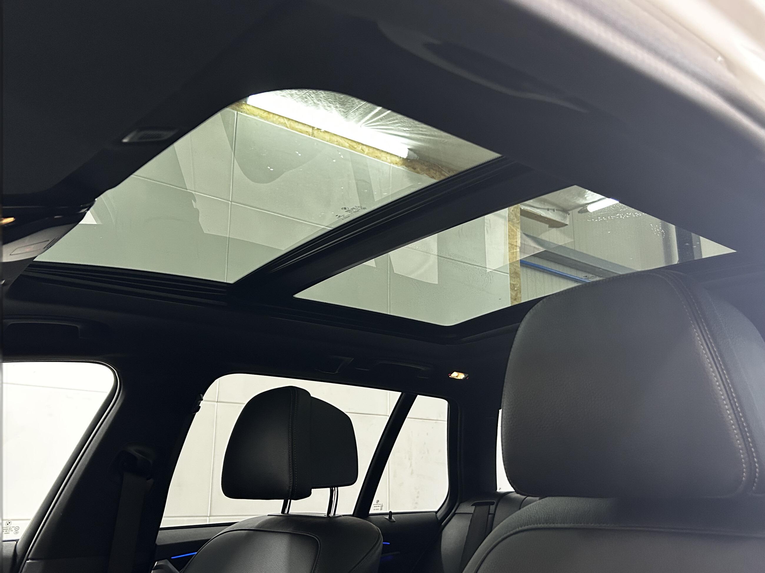 BMW 520 i M Sport+Pano+Laser+Ambiente+Memory+Kam+HUD