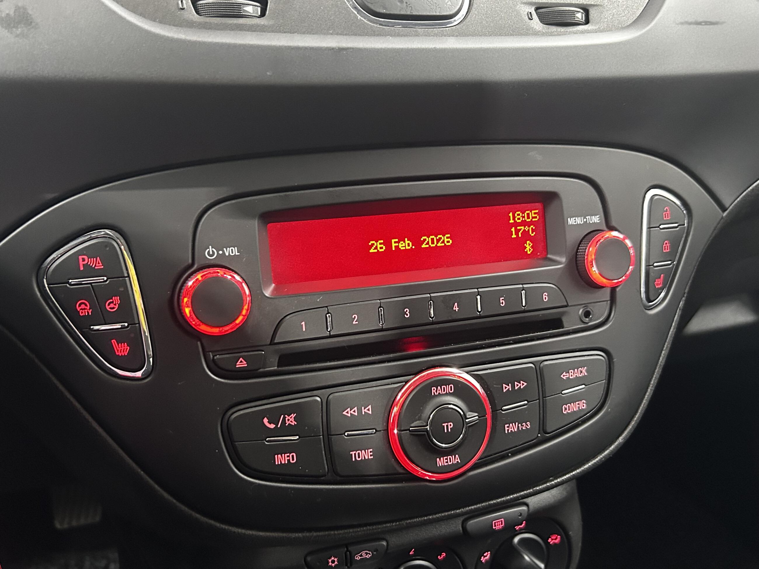 Opel Corsa Edition+Temp+Board+City Drive+Klima