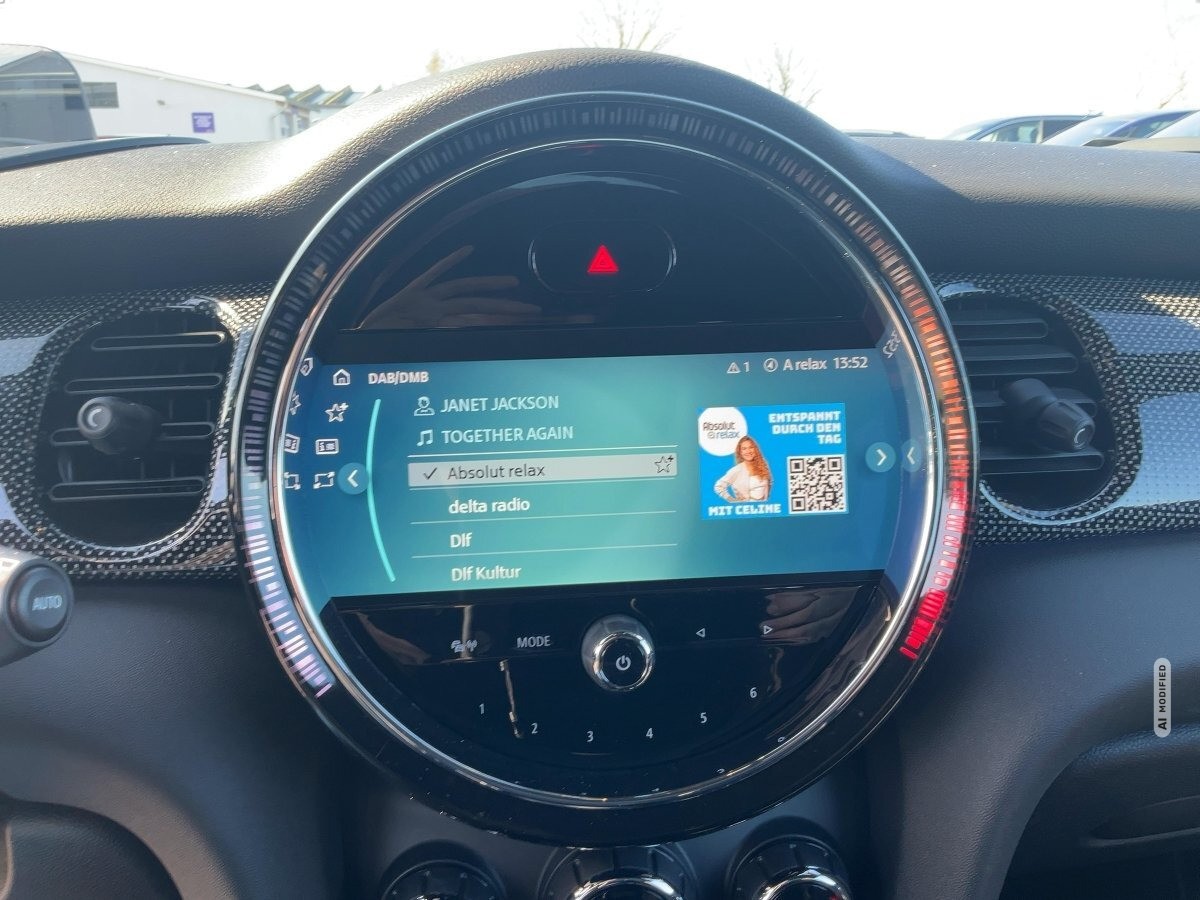 MINI Cooper 1.5 Yours Trim AUTOM.,LED,Navi,SHZ,HUD