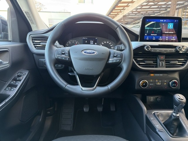 Ford Kuga Cool & Connect 1.5 Ecobosst +PDC+M&S+NAVI+SZH+DAB+
