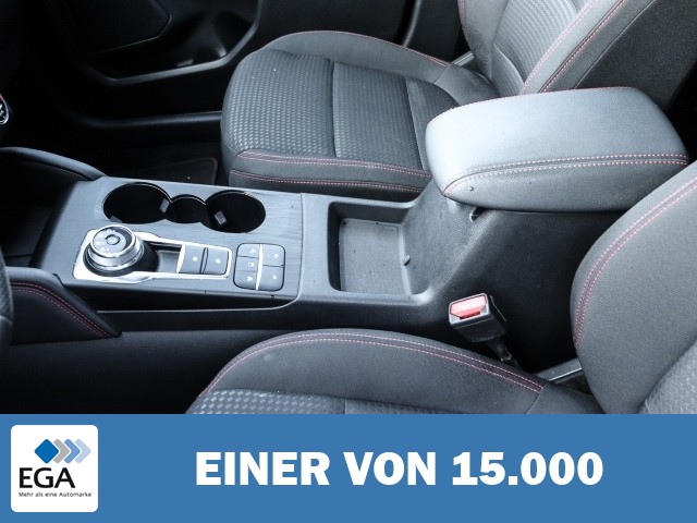 Ford Kuga ST-Line adap. LED AHK schwenk. TWA el. Heckklappe HUD AHK-klappbar Navi Dig