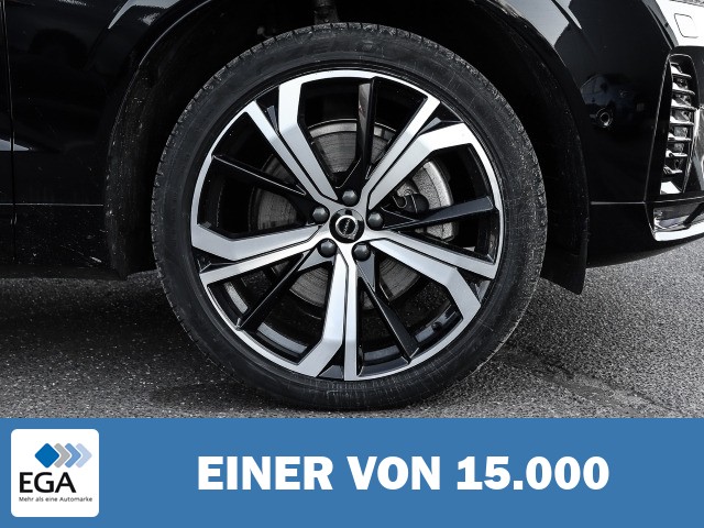 Volvo XC60 Ultimate Dark AWD B5 Diesel EU6d HUD StandHZG Leder Digitales Cockpit Memor