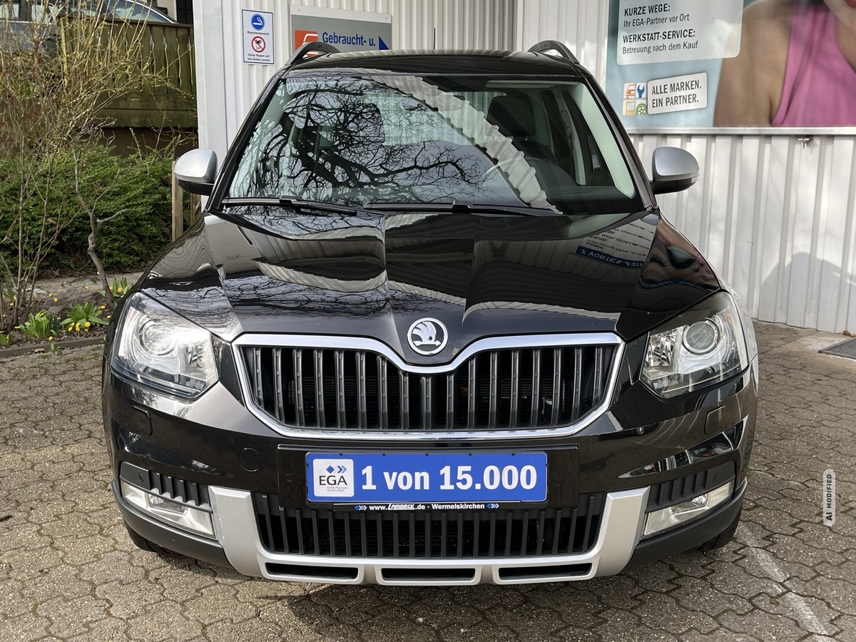 Skoda Yeti 2.0 TDI STYLE*4x4*Outdoor*AHK*PANORAMAD*XENON*PDC v+h