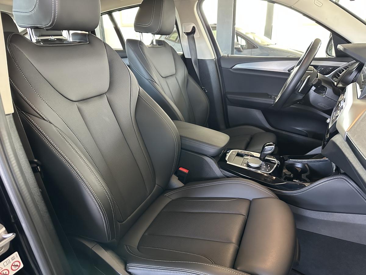 BMW X4 xDrive 30i Mild Hybrid xDrive Laser Navi Kamera Leder