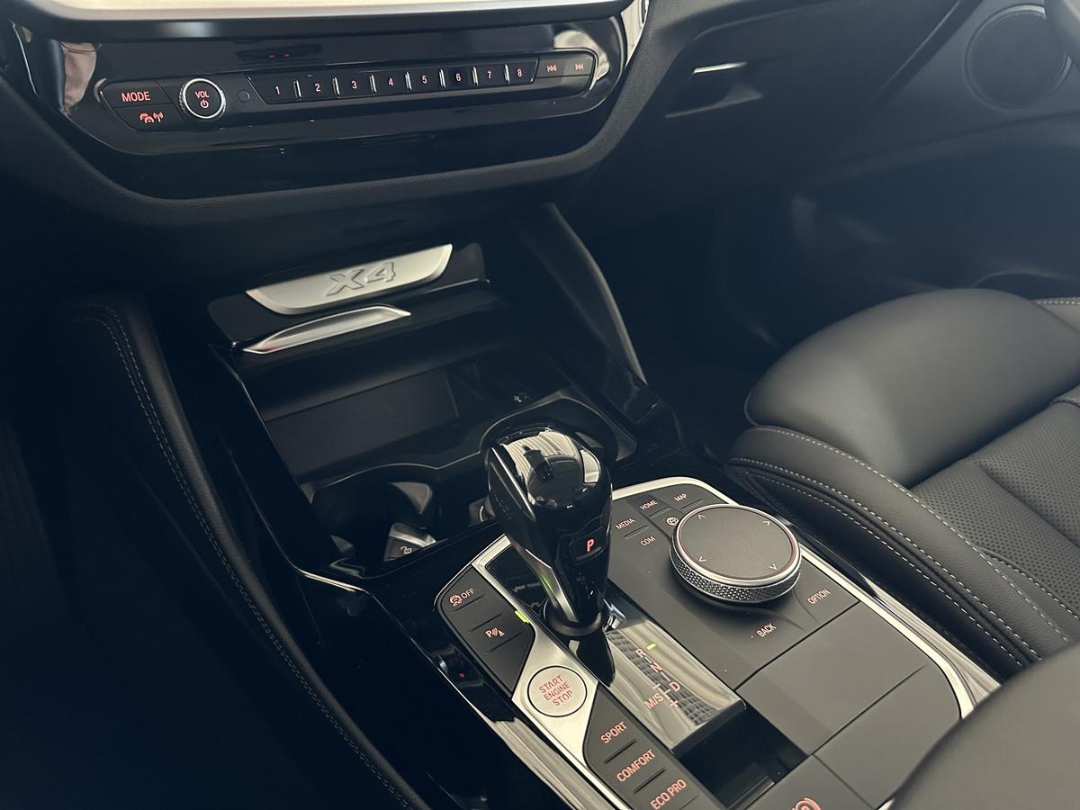BMW X4 xDrive 30i Mild Hybrid xDrive Laser Navi Kamera Leder