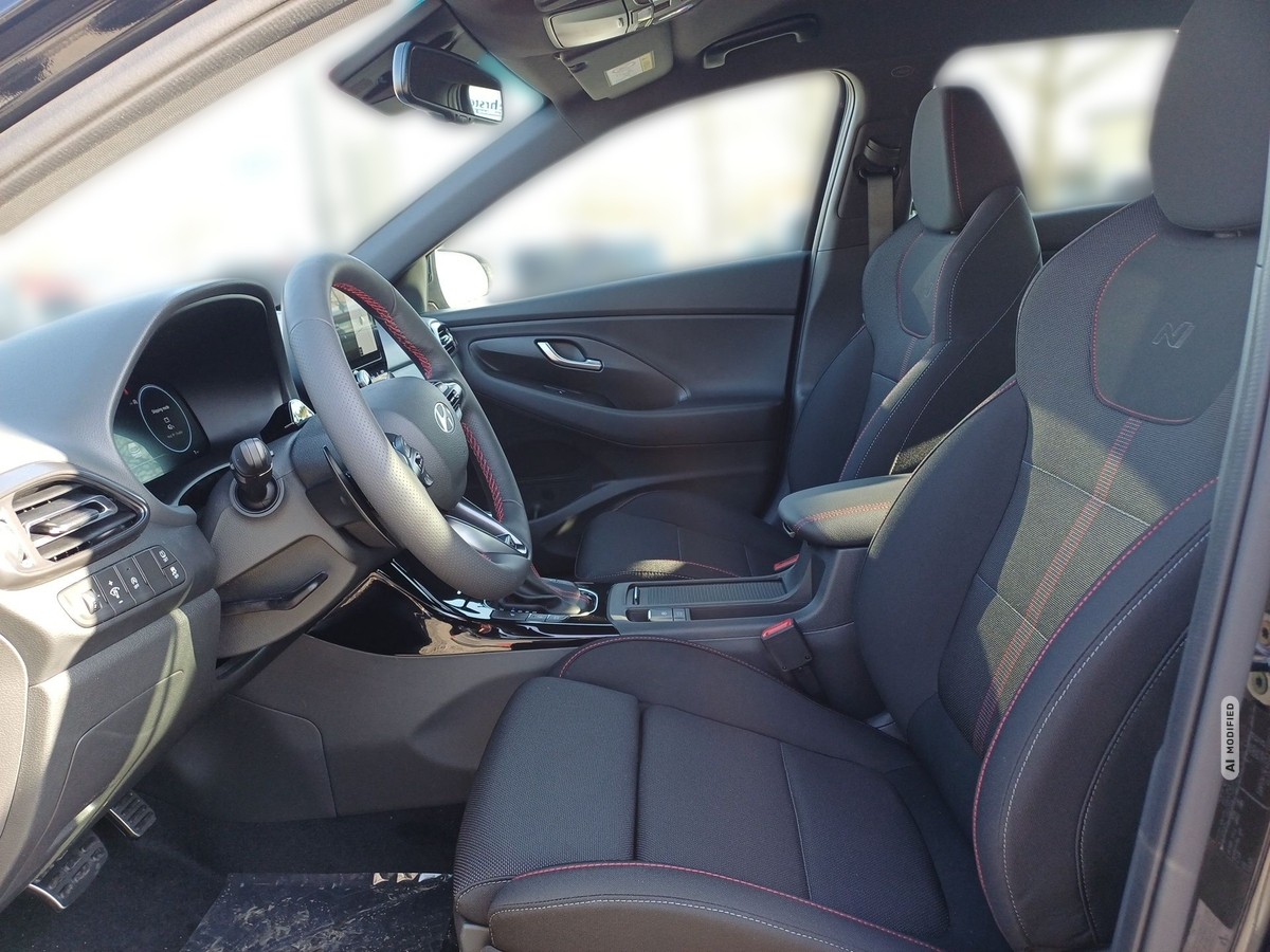 Hyundai i30 N-Line 1.6 T-GDI 7-DCT Kamera App PDC LED Navi