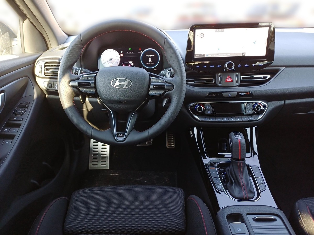 Hyundai i30 N-Line 1.6 T-GDI 7-DCT Kamera App PDC LED Navi