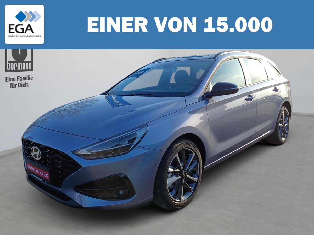 Hyundai i30 Kombi 1.5 T-GDI 48V 6-M/T Advantage Pano Kamera LED Navi